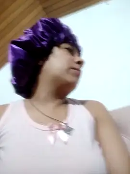 Chat +18 de CATTALINAHOT ao vivo