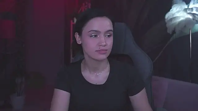 Chatroom XXX en direct de MonicaFarmer