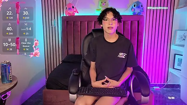 SthepanodiMonaco Chat XXX in diretta