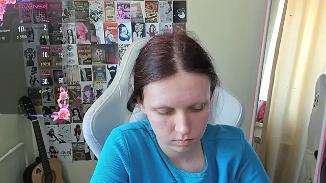 แชท XXX สดของ NikolFlostt