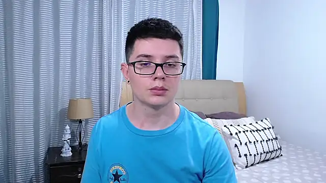 Онлайн чат XXX BlackFoXXX69