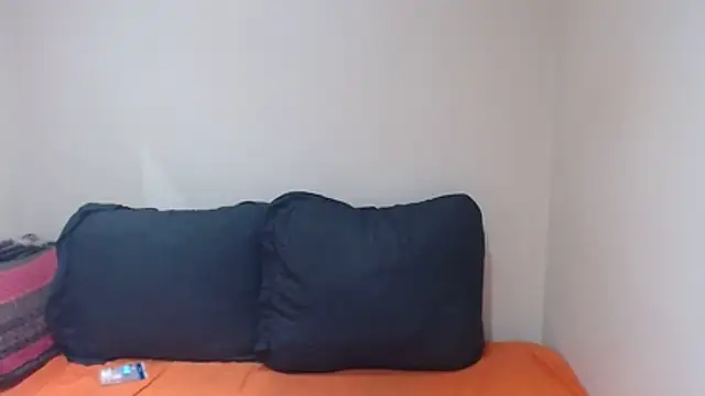 Chatroom XXX en direct de xGIANTEBONY30x