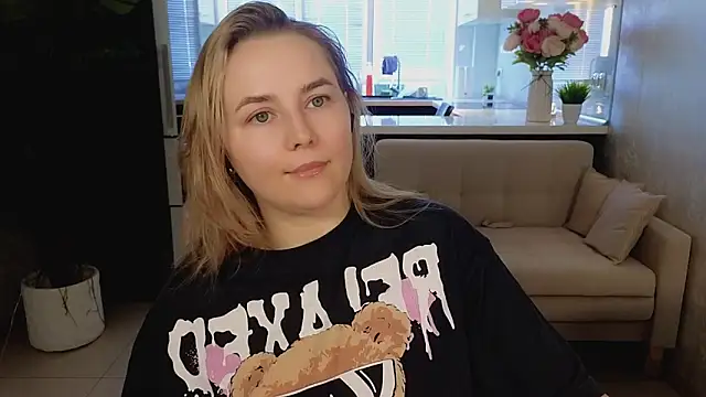 Mira_Mermayd 即時 XXX 聊天