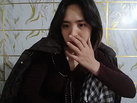 Lyzizi_lovely09 在線直播表演