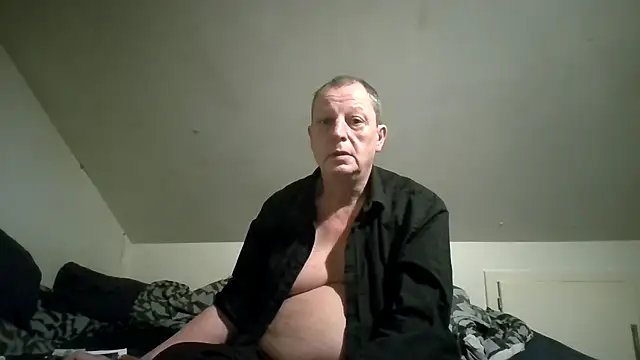 chubbybear2cum Chat XXX in diretta