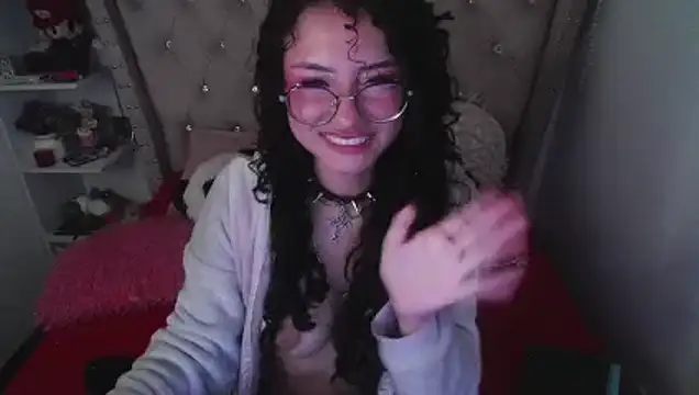 Chat +18 de CherieCurl ao vivo