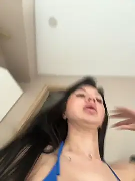 JulliaVegas Obrolan Langsung XXX