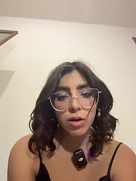 Онлайн чат XXX MartinaSooler