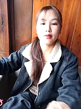 Mai_lovely Show in webcam