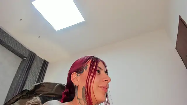 selene_red_'s Live XXX Chat