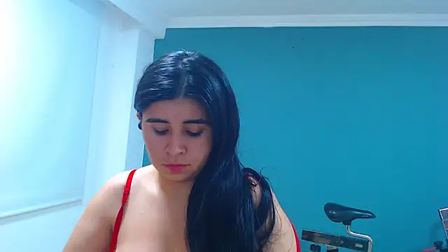 danna-_roouss' Live XXX Chat