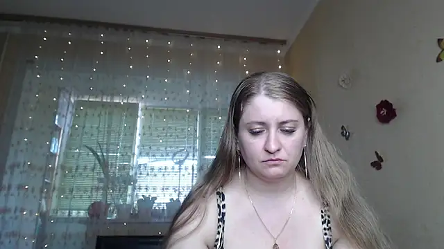 XXX chat uživo modela CumCpl