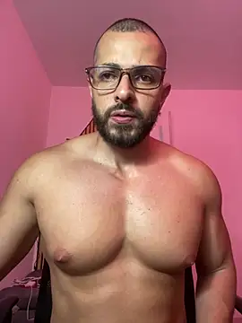 magnumchris 网络视讯表演