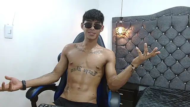 luka_big18 Webcamshow