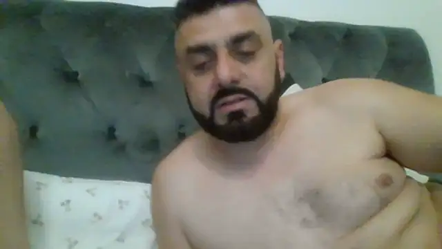 ChiIul11 – webcam-show