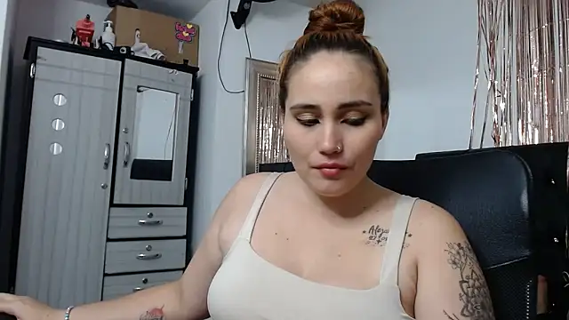 Baby_hornyJM – Naživo XXX chat