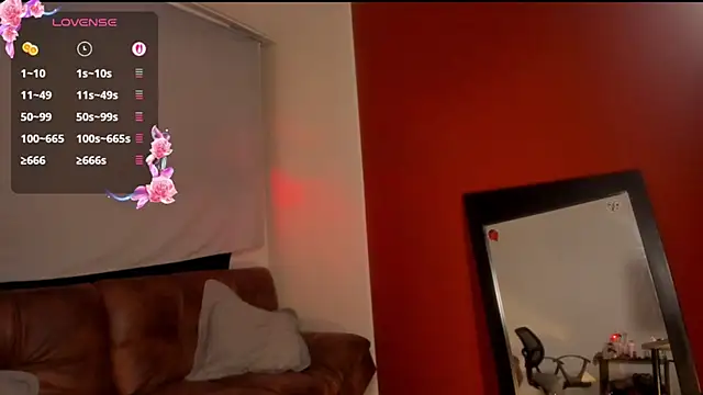 Chat +18 de La_Diabla_111_ ao vivo