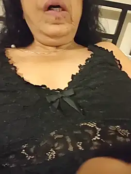 NakedMILFx 即時 XXX 聊天