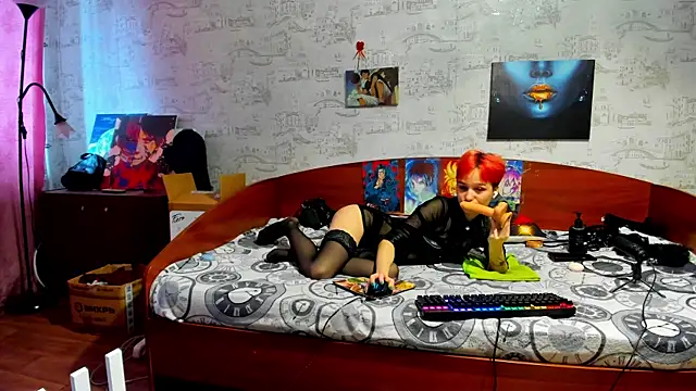 KagamiTayga's Live XXX Chat