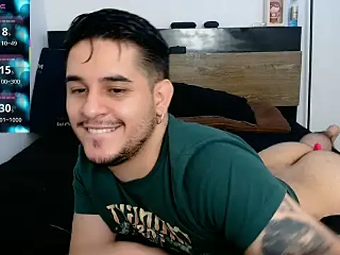 colin_lewis1's Webcam Show