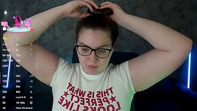 LuxSopphia 现场XXX聊天