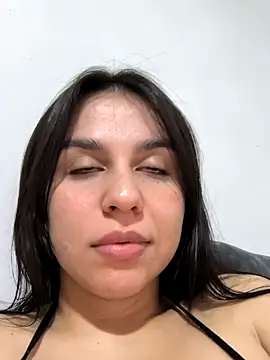 Czat XXX na żywo – Daniela-rosee