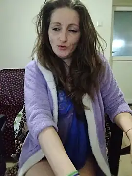 Živý XXX chat CrazyMaya39