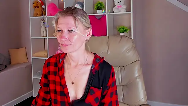 Chatroom XXX en direct de Julie_Lucas