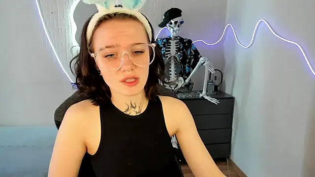 Chatroom XXX en direct de Elastikisss