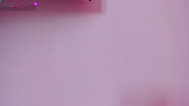 MissCurvyTop Chat XXX live