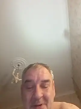 cairdy1888n Live XXX chat