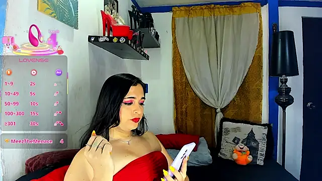 SARAMISHA Adlı Modelin Canlı XXX Sohbeti