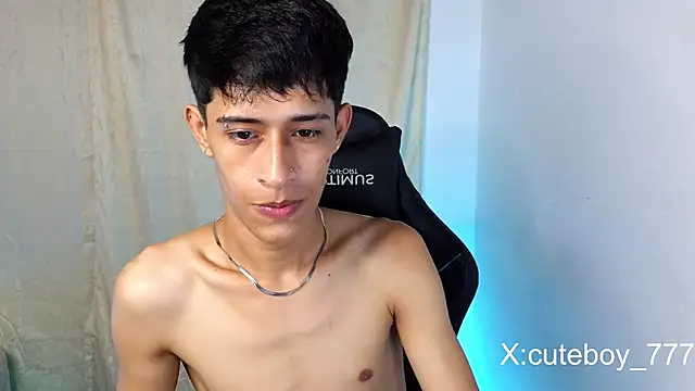 _Danny777 – Naživo XXX chat