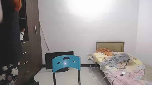 Mirage_Sertori Adlı Modelin Canlı XXX Sohbeti