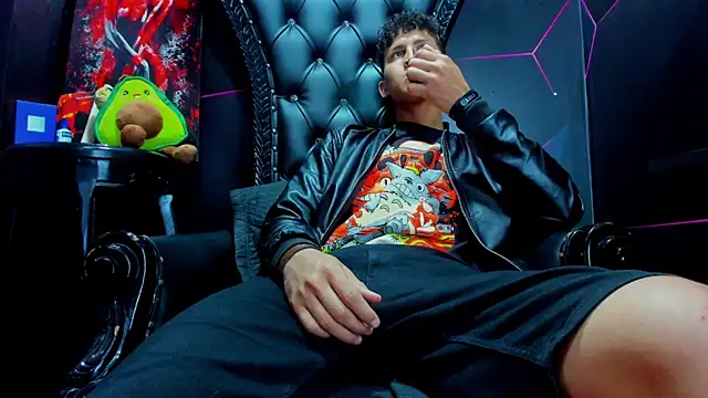 Ethan_Waalker – Naživo XXX chat