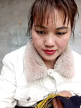 Anna_516 Chat XXX in diretta