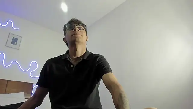 hardcoreheat_ind Live XXX-Chat