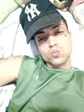 Show de DanyCubanoCumm na webcam