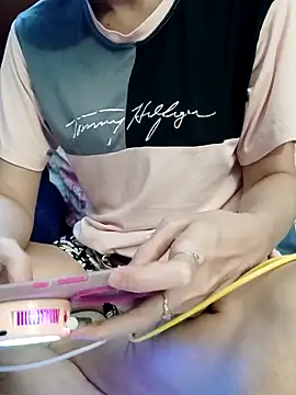 QueenSoreal Adlı Modelin Canlı XXX Sohbeti