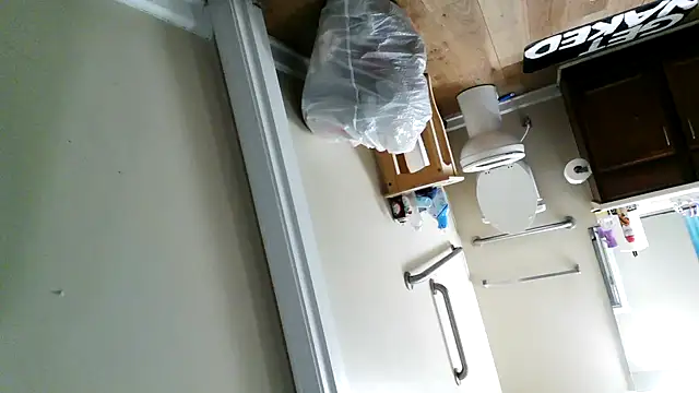 RinsingWood84 Live XXX-chat