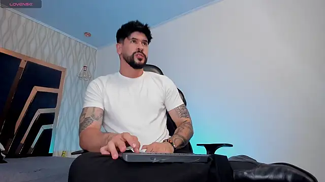 Petesevans – Naživo XXX chat