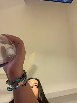 Chat XXX ao vivo de Nhefertary