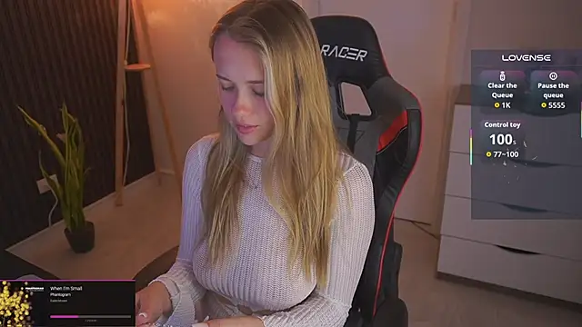 Chatroom XXX en direct de DanikaDillan