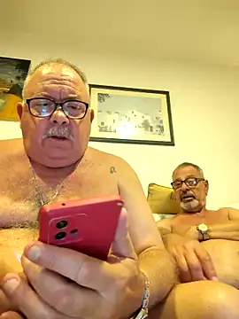 bylytom24 即時 XXX 聊天