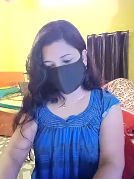 Show modela Mitale_S9TEEN na web-kameri