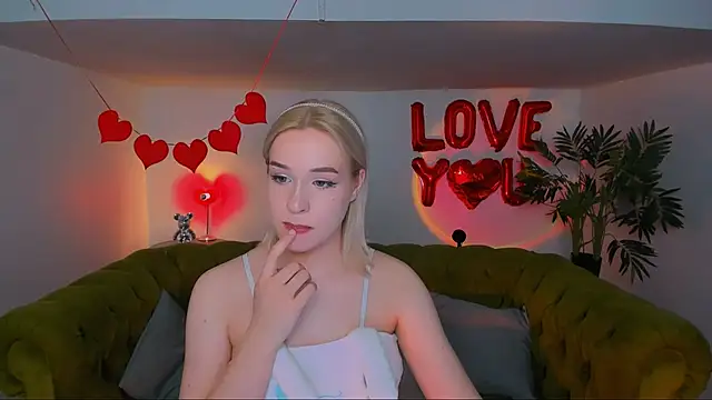 serene_land Webcam Show