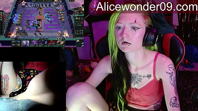 alicewonder09: онлайн-секс-чат