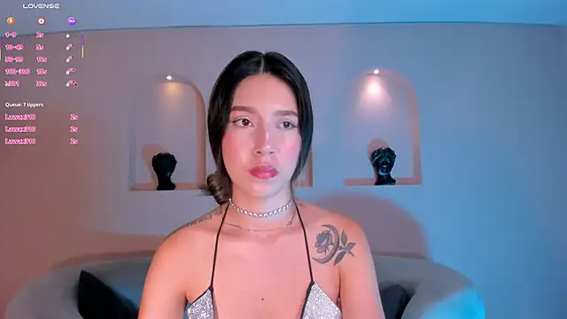 TaraLawrence: онлайн-секс-чат