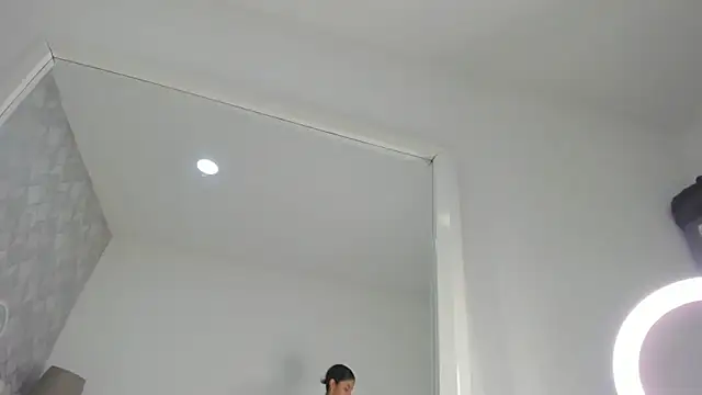 naia_cox 即時 XXX 聊天