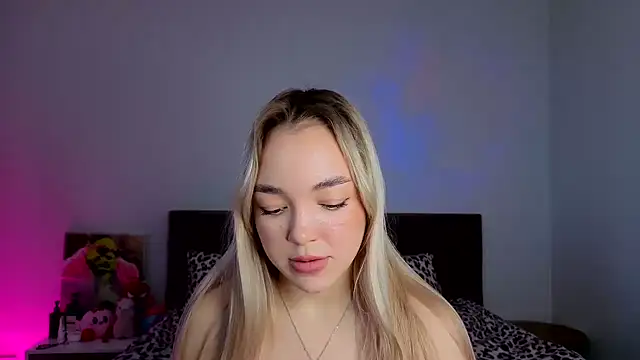 ChrissBerry Live XXX-chat